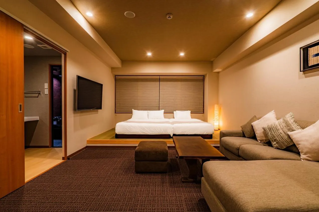 Randor Residential Hotel Kyoto Suites 5*,  Japão