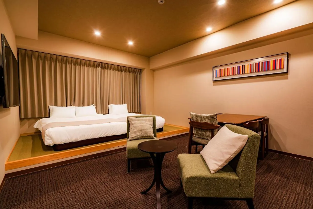 Randor Residential Hotel Kyoto Suites 5*,  Japão