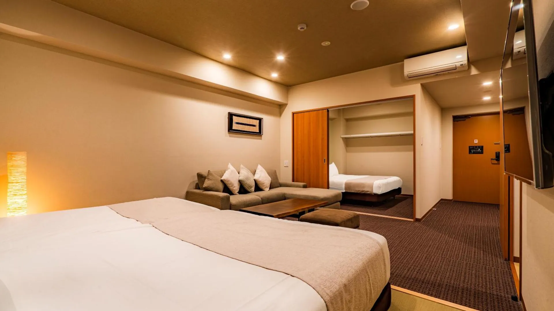 Randor Residential Hotel Kyoto Suites