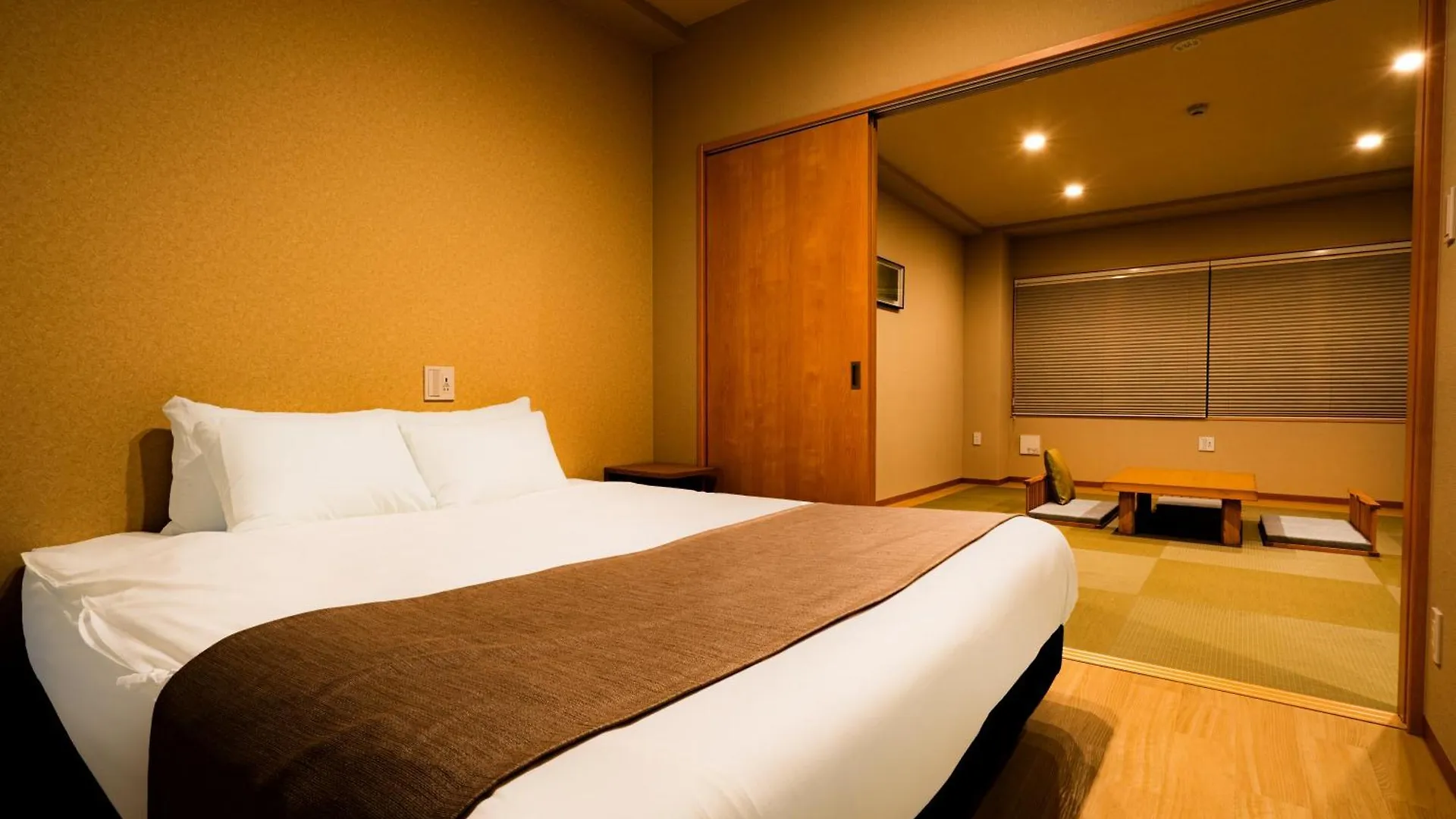 Randor Residential Hotel Kyoto Suites