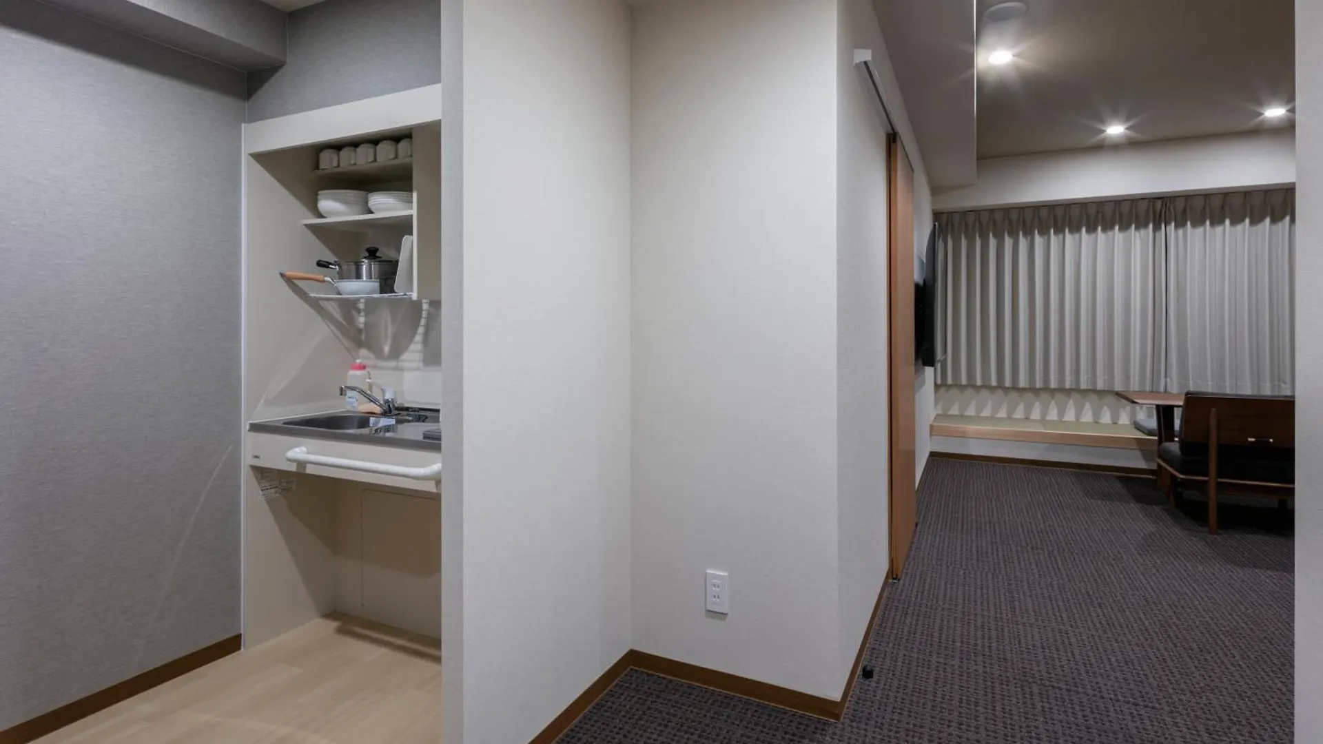 Randor Residential Hotel Kyoto Suites