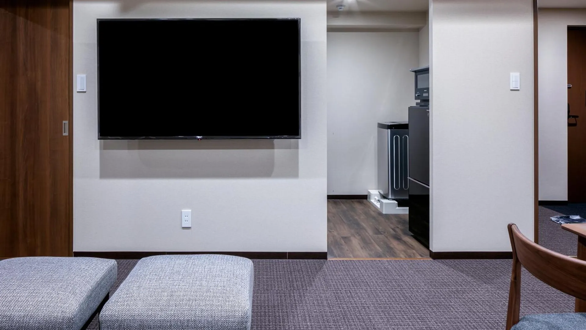 Randor Residential Hotel Kyoto Suites 5*,  Japón